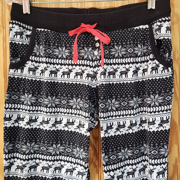 Cuddl Duds Black and White Patterned Pants - Picture 2 of 4